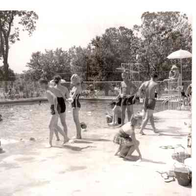 Harrodsburg Swimming Pool