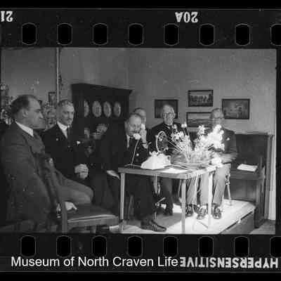 negative, roll film - Group portrait (strip of three)