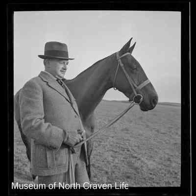 negative, sheet film - The Riddings, Long Preston : Portrait (man and horse)