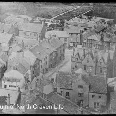 negative, glass plate - Town Hall and Cheapside, Settle