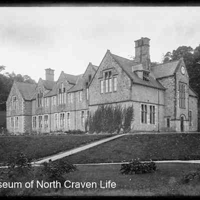 negative, glass plate - Giggleswick School (Exterior) 9 of 12