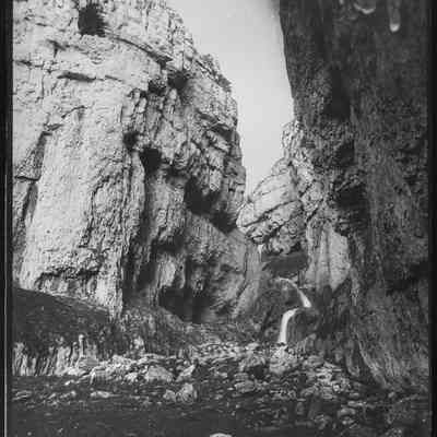negative, glass plate Gordale Scar 2 of 8