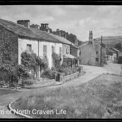 negative, glass plate - Austwick (general view) 1 of 9
