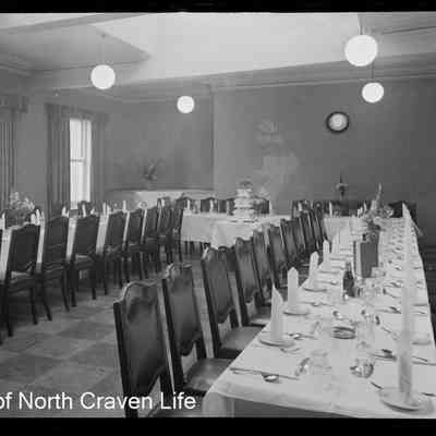 negative, sheet film - Ashfield Hotel, Settle (Interior) 7 of 8