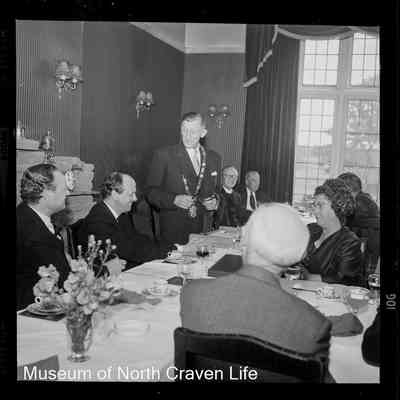 negative, sheet film - Settle : Grant of Arms July 1965 (12 of 32)