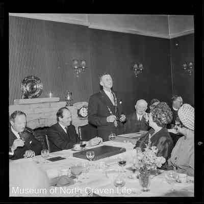 negative, sheet film - Settle : Grant of Arms July 1965 (11 of 32)
