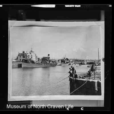 negative, sheet film - Lancashire River Authority - Boats and Locks (3 of 5)