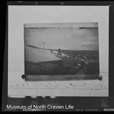 negative, sheet film - Aircraft with pilot