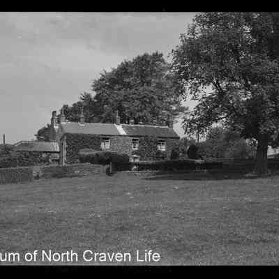 negative, sheet film - Farmhouse