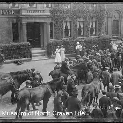 negative, glass plate - Settle Market Place : Horse sale