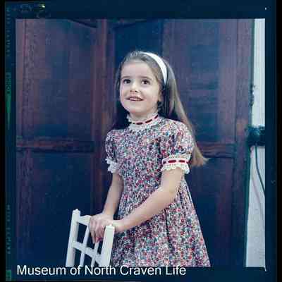 negative, sheet film - Portrait : Young girl