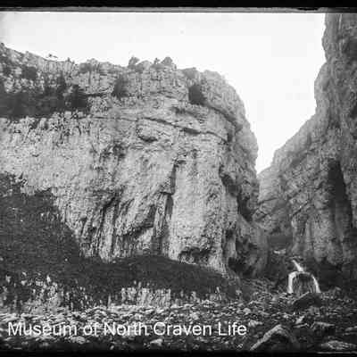 negative, glass plate - Gordale Scar, Malham