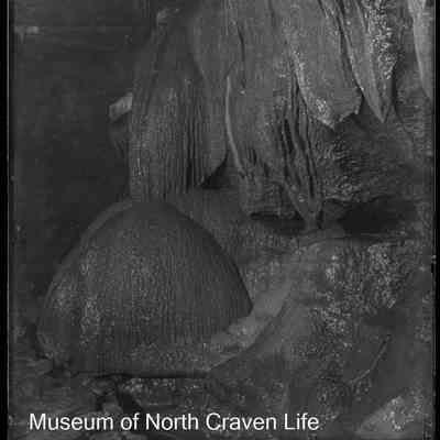 negative, glass plate - Ingleborough Cave (interior) - Flowstone formation 5 of 11