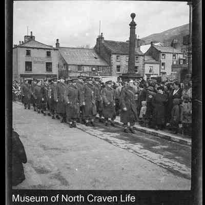 negative, sheet film - Group Market Square, Settle : War Parade (1945)