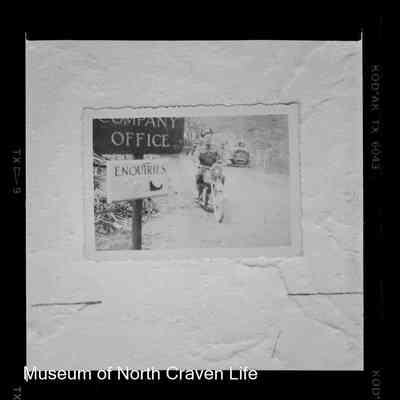 negative, sheet film - Cars and Wagon (4 of 5)