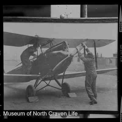 negative, sheet film - Biplanes 1 of 2