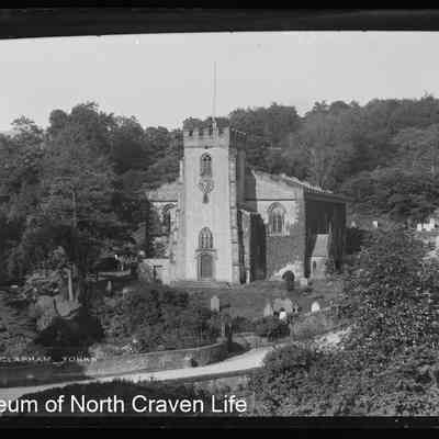 negative, glass plate - 'Clapham Yorks' St James Church from across river