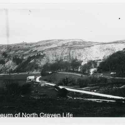 photograph, b&w - Giggleswick Scar : Giggleswick Quarry