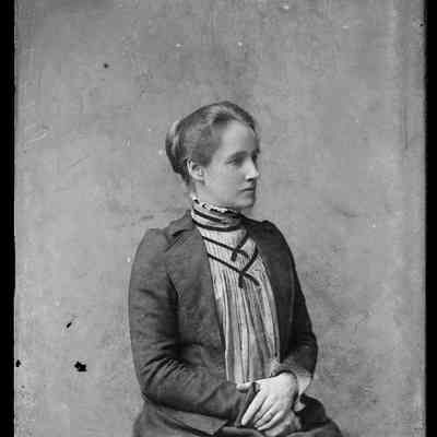 negative, glass plate - Portrait : Elizabeth Ann Horner (nee Holmes), 1907