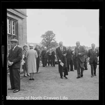 negative, sheet film - Settle : Grant of Arms July 1965 (26 of 32)