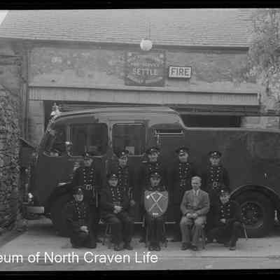 negative, sheet film - Portrait : Settle Fire Brigade (Old Station)