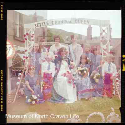 negative, sheet film - Settle Carnival Jubilee 1977 : Portrait