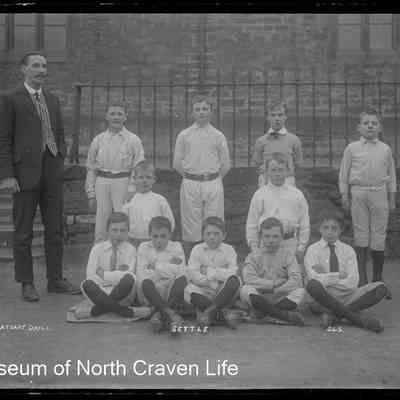 negative, glass plate - Portrait : Settle Boys Brigade