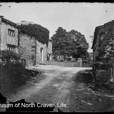 negative, glass plate - Unidentified stone house and outbuildings