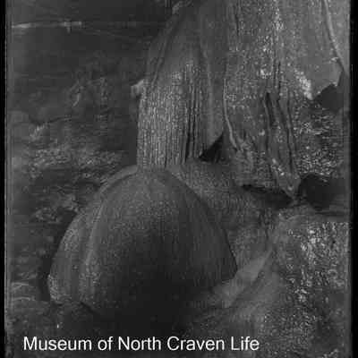 negative, glass plate - Ingleborough Cave (interior) - Flowstone formation 2 of 11