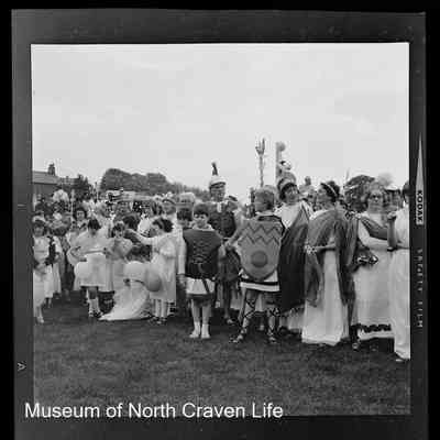 negative, sheet film - Settle Carnival Jubilee 1977 : Portrait
