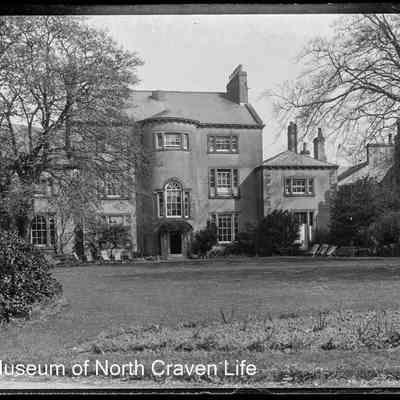 negative, glass plate - Settle Ashfield Hotel (Back)