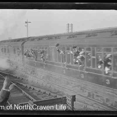 negative, sheet film - Kitchener's Army 1914 Settle leaving Station 12 of 15