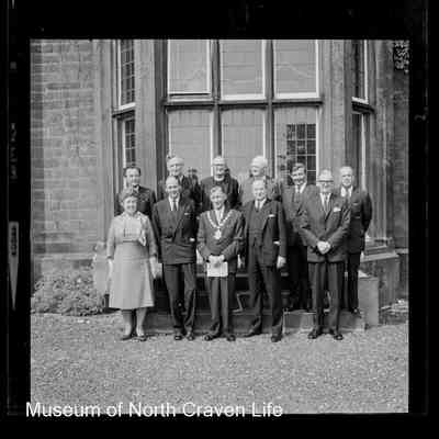 negative, sheet film - Settle : Grant of Arms July 1965 (21 of 32)