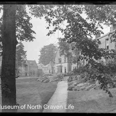 negative, glass plate - Giggleswick School (Exterior)