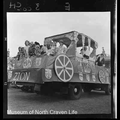 negative, sheet film - Settle Carnival Jubilee 1977