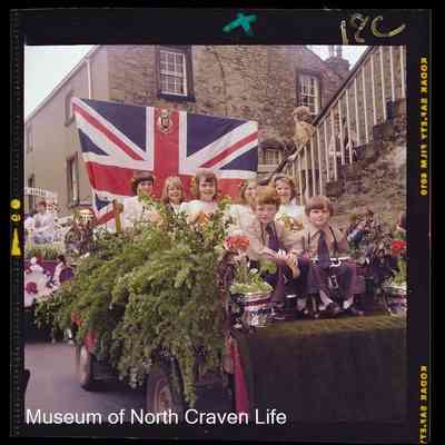 negative, sheet film - Settle Carnival Jubilee 1977 : Portrait