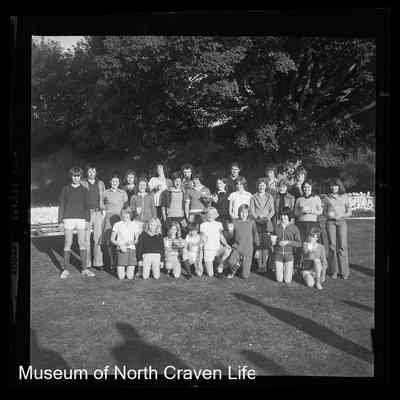 negative, sheet film - Portrait : Inter Village Sports