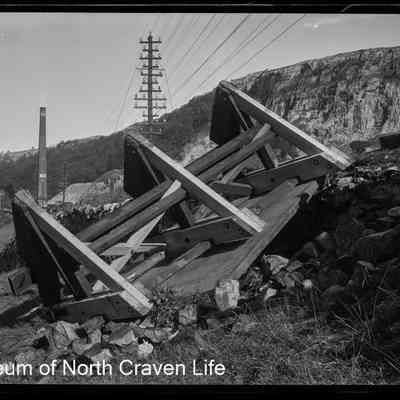 negative, sheet film - Stainforth Sidings, Settle (Wagon Crash) Oct 1949 1 of 9