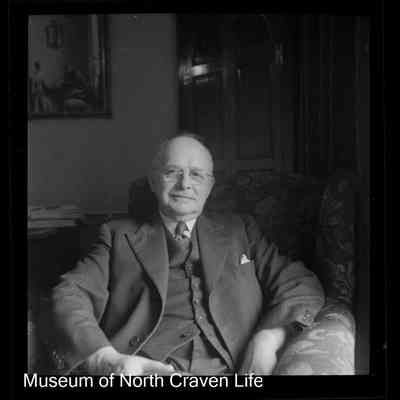 negative, sheet film - The Riddings, Long Preston : Portrait