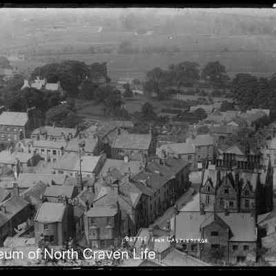 negative, glass plate - Settle Market Place (from Castleberg)