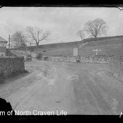 negative, glass plate - Four Lane Ends