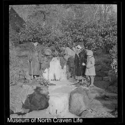 negative, sheet film - The Riddings, Long Preston : Portrait