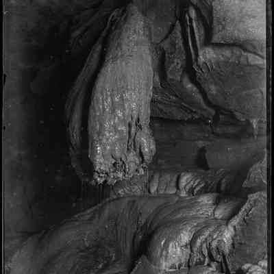 negative, glass plate - Ingleborough Cave (interior) - Barrier