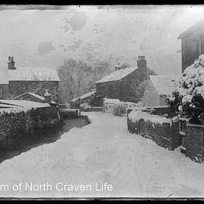 negative, glass plate - Cottages in ice and snow