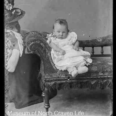 negative, glass plate - Portrait : Mrs Thompson's baby, Ribblehead, 1900