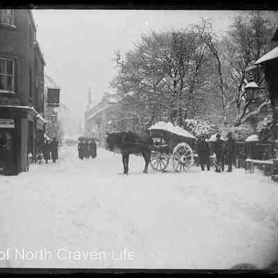 negative, glass plate - Duke Street, Settle in the snow with horse and cart