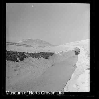 negative, sheet film - Snow Views : Pen-y-Ghent (1937)