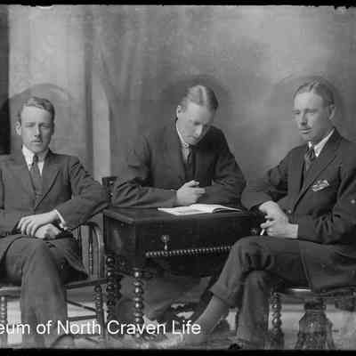 negative, glass plate - Portrait (Three Men)