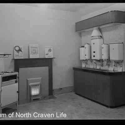 negative, sheet film - N.E. Gas Board (old shop), Settle : Interior