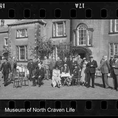 negative, roll film - Group portrait (strip of three)